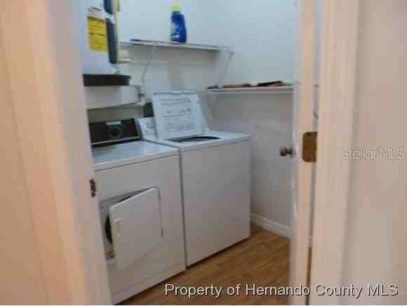 6460 River Run Blvd - Photo 4 of 18