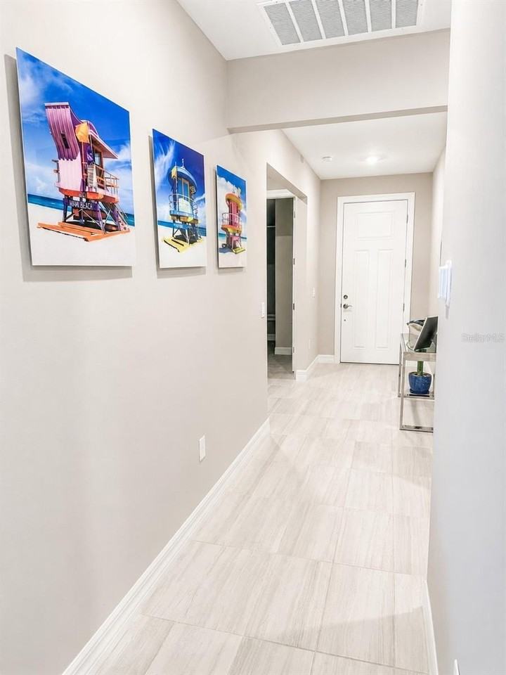 2635 Bebb Oak Dr - Photo 4 of 16