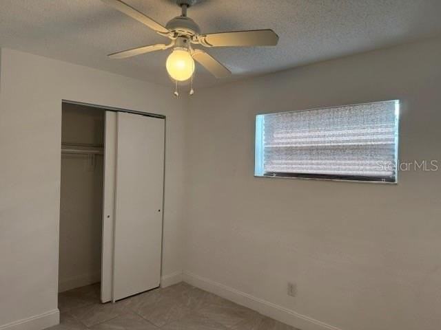 27127 Fernery Ave - Photo 4 of 39