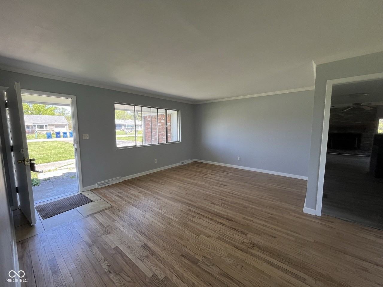 3751 W 97th St - Photo 4 of 25
