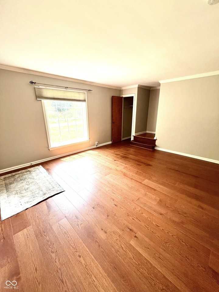 4702 Rookwood Ave - Photo 5 of 21