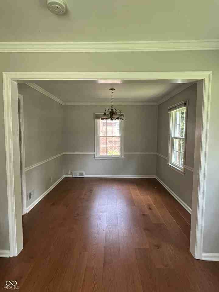 4702 Rookwood Ave - Photo 7 of 21