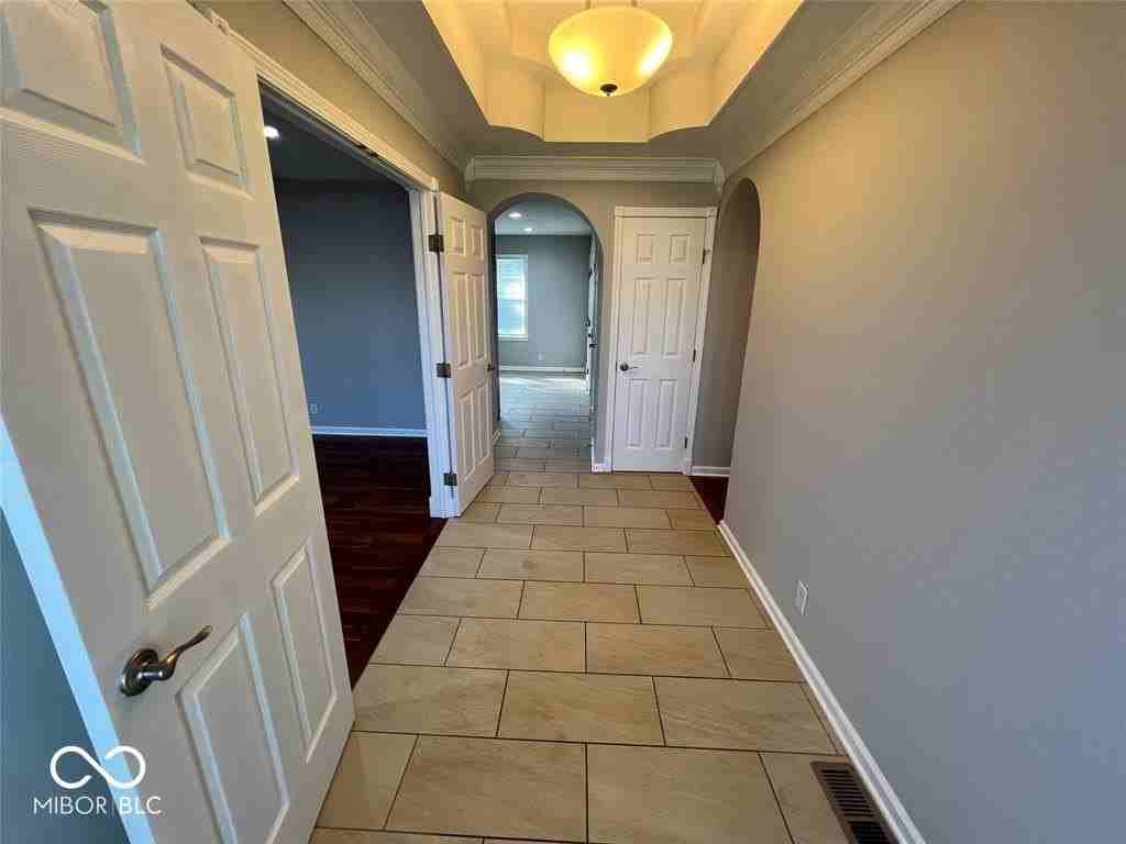 731 E 116th St - Photo 2 of 16