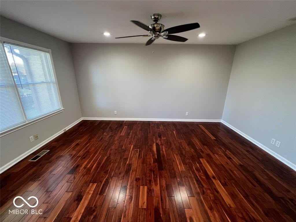 731 E 116th St - Photo 3 of 16