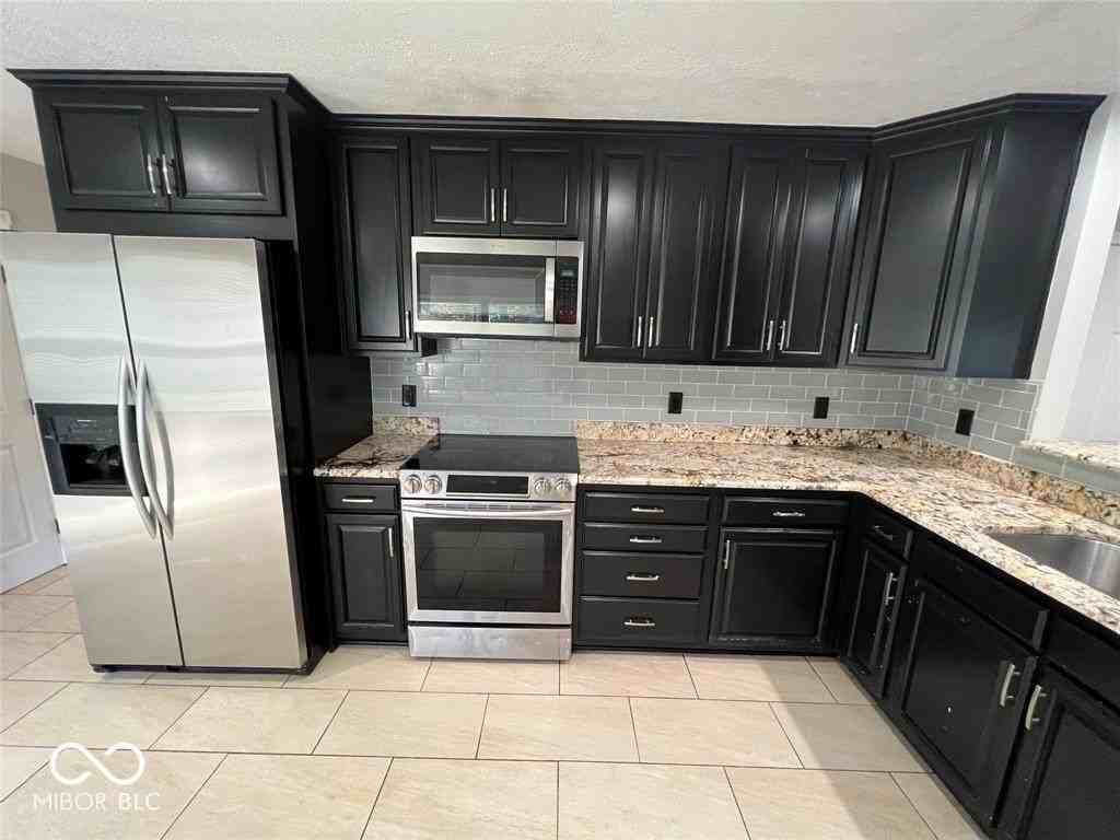 731 E 116th St - Photo 7 of 16