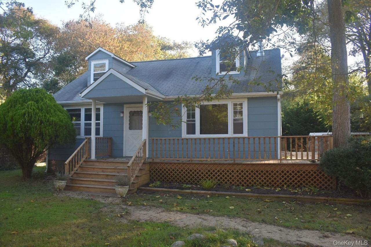 53 Magnolia Dr - Photo 2 of 22