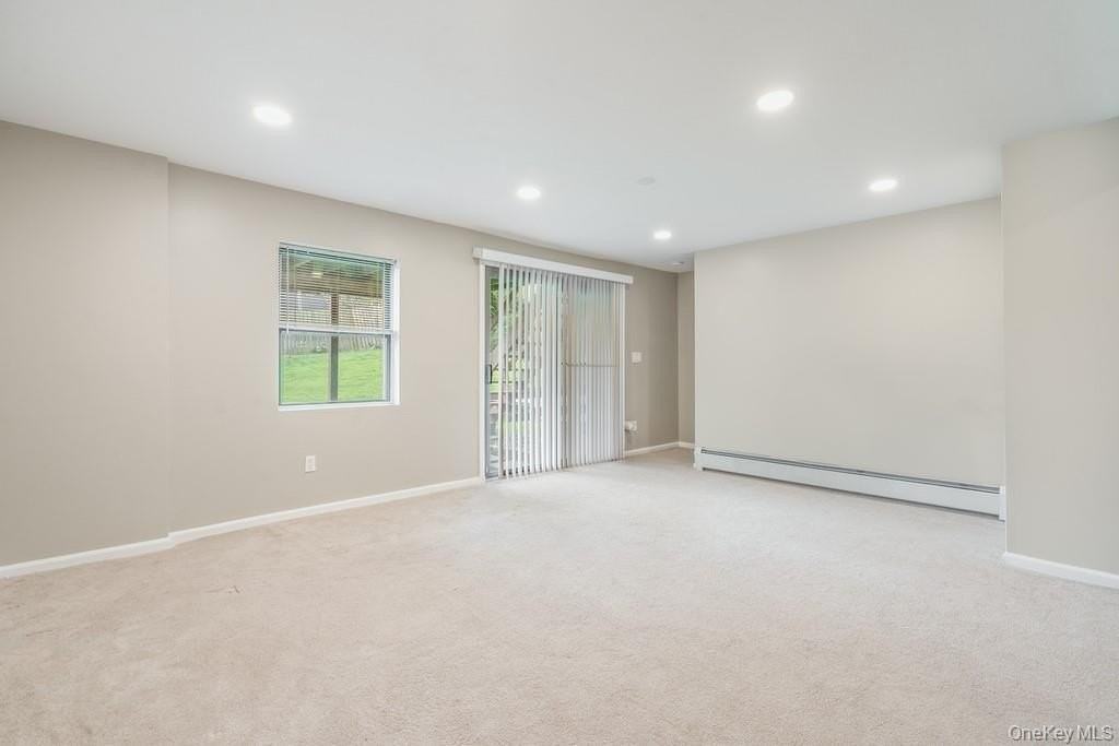 48 Lincoln Pl - Photo 5 of 15