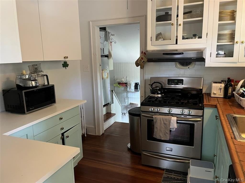 25 Willow Ave - Photo 3 of 16