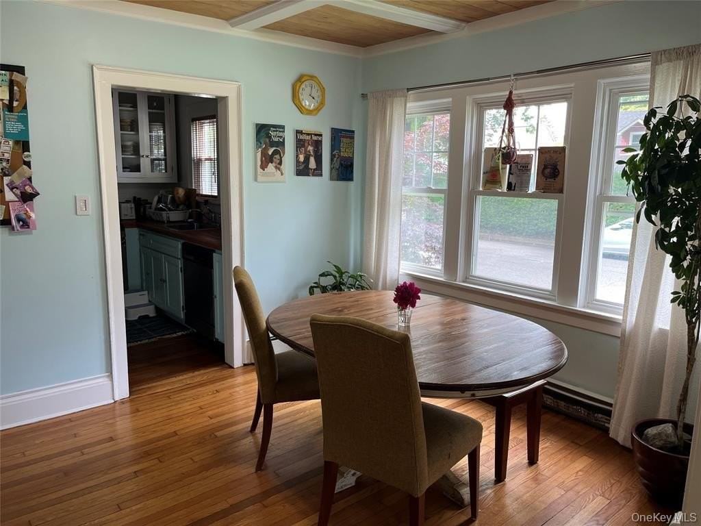 25 Willow Ave - Photo 4 of 16