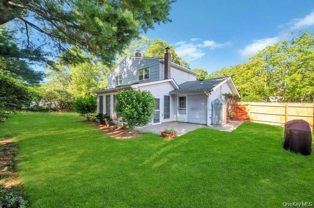 38 Barker Dr - Photo 4 of 35