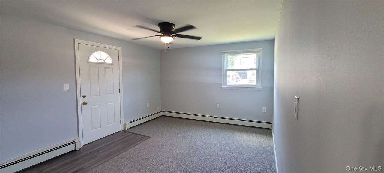 2542 Dock Rd - Photo 2 of 11