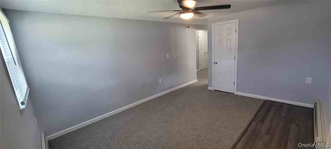 2542 Dock Rd - Photo 3 of 11