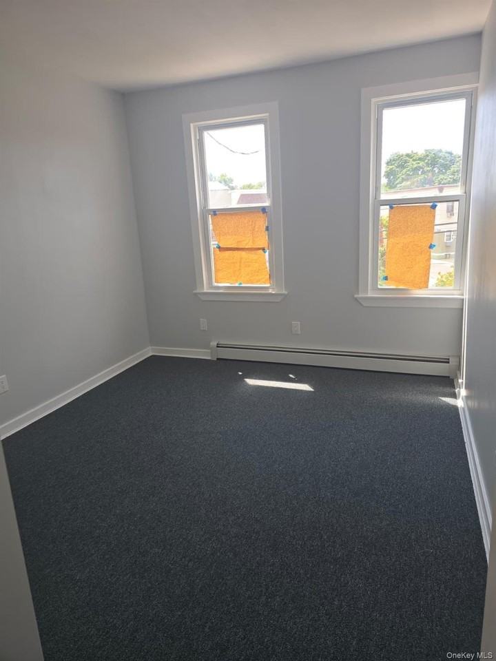 9007 Rockaway Blvd #2ndFL - Photo 3 of 5