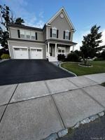 featured image of 16 Boxwood Rd