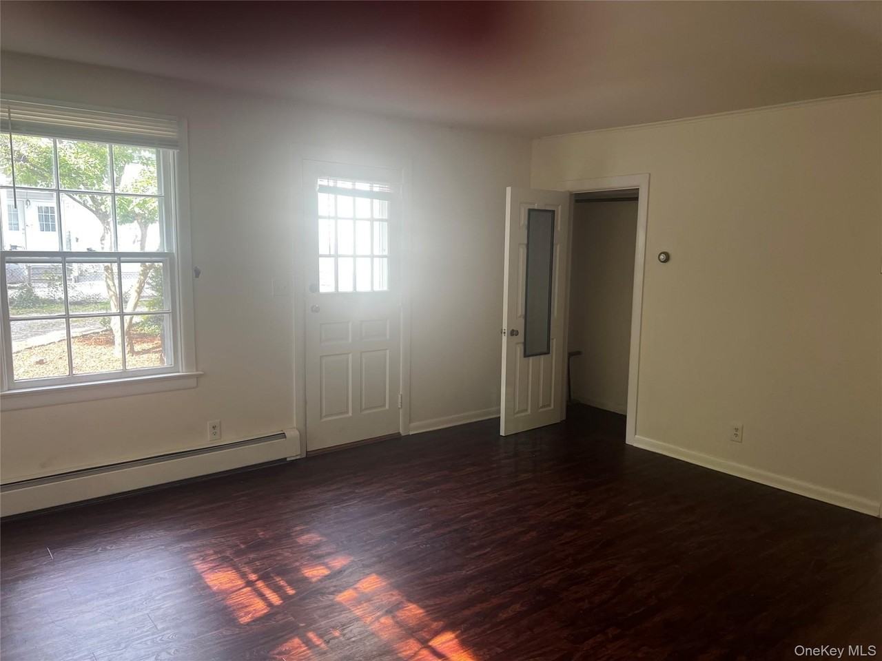 14 Oyster Bay Rd #A - Photo 4 of 4