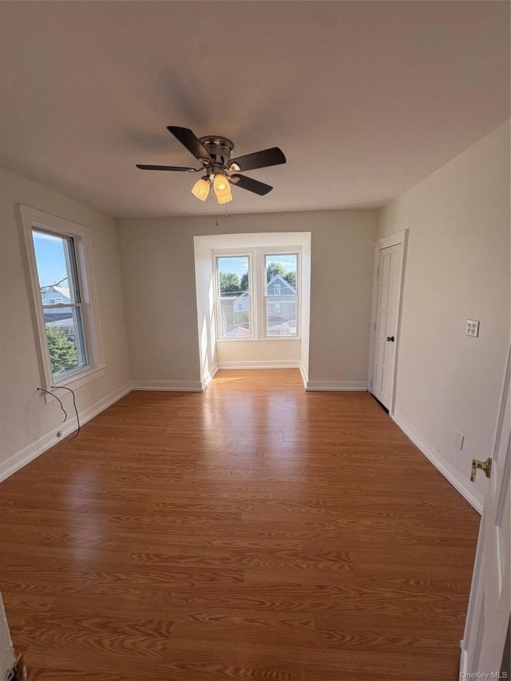 63 Broad St - Photo 7 of 9