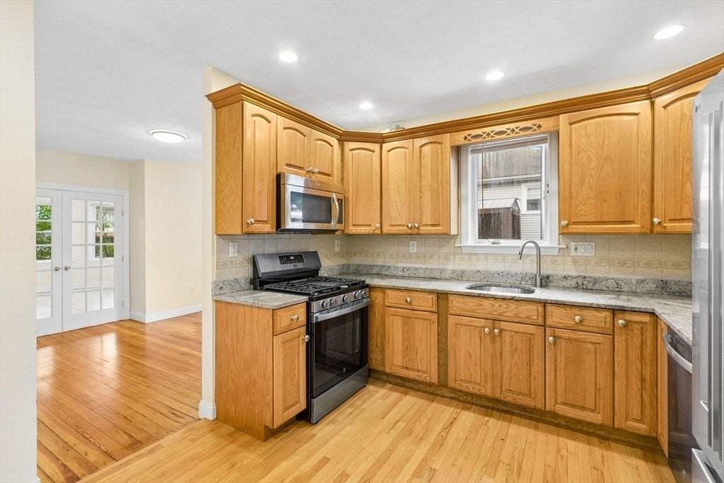 46 Beaver St #46 - Photo 2 of 27
