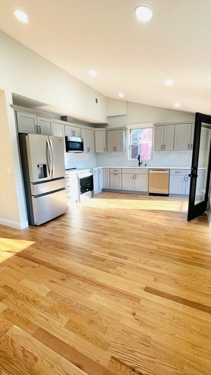16 Putnam St #2 - Photo 3 of 21