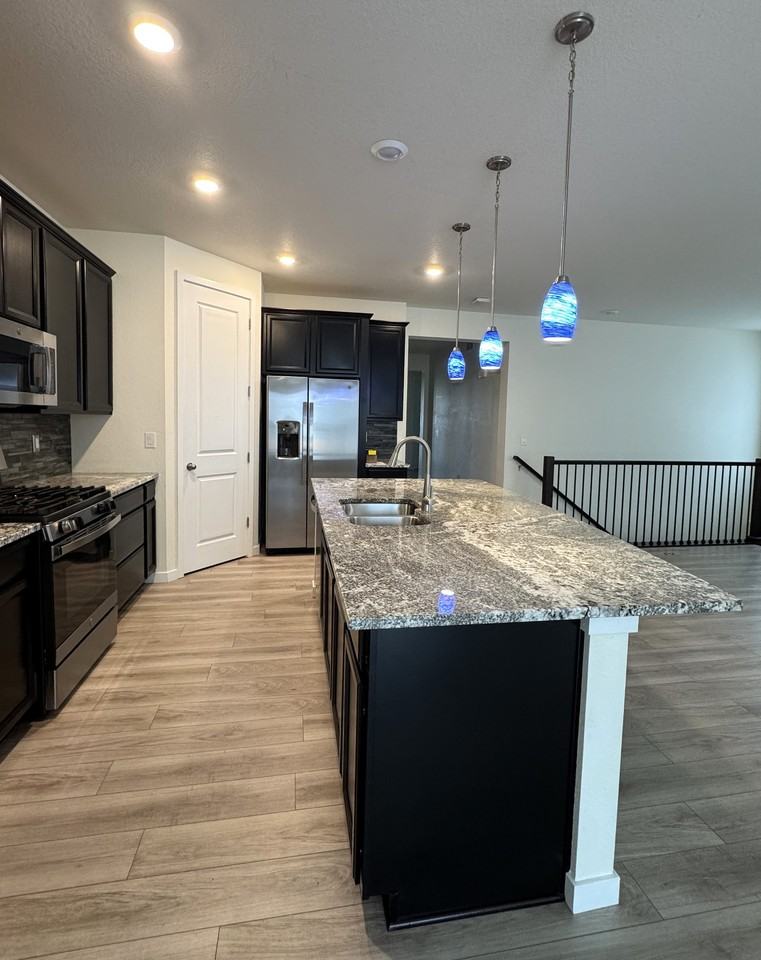24314 E Ford Ave #1 - Photo 4 of 28