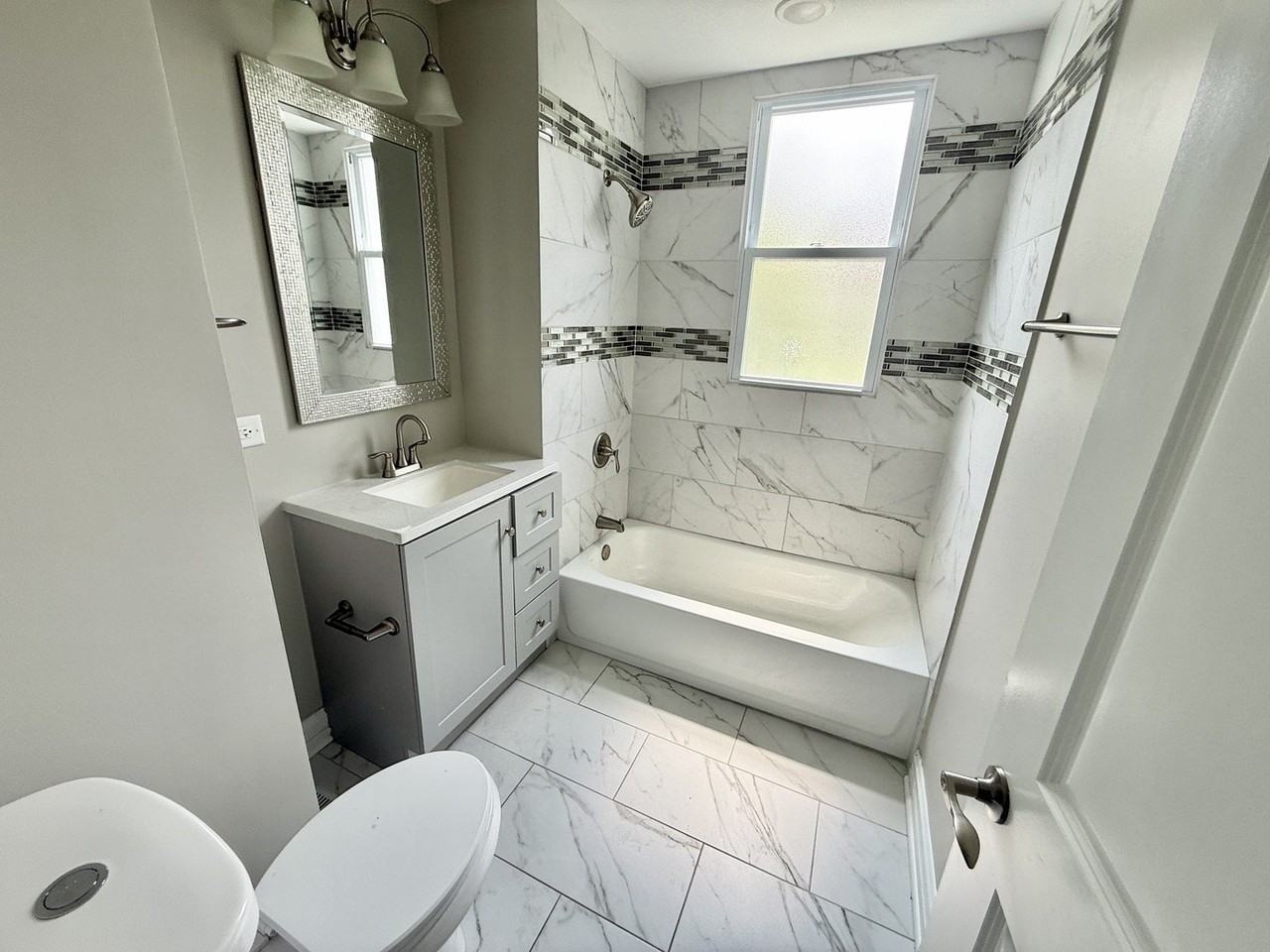 10560 S Lafayette Ave #2 - Photo 5 of 10
