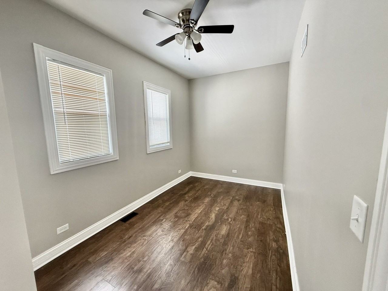 10560 S Lafayette Ave #2 - Photo 6 of 10