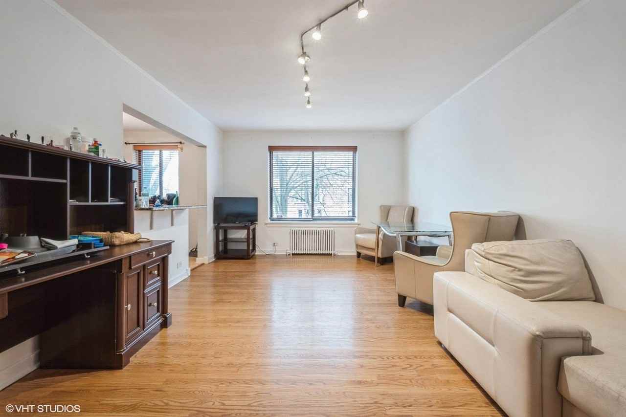 1224 W Chase Ave #1F - Photo 6 of 15