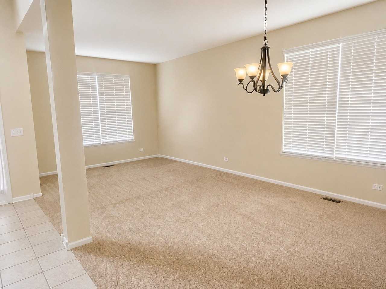 388 Toccoa Ln - Photo 2 of 27