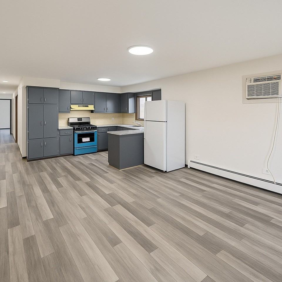 2722 N 74th Ave #1 - Photo 3 of 6
