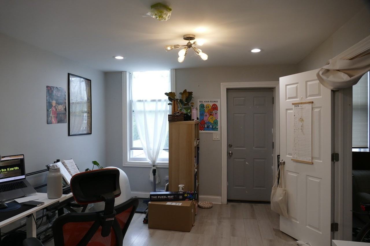 834 N Mozart St #2R - Photo 3 of 19