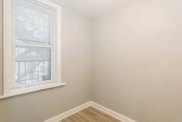 834 N Mozart St #2R - Photo 6 of 19