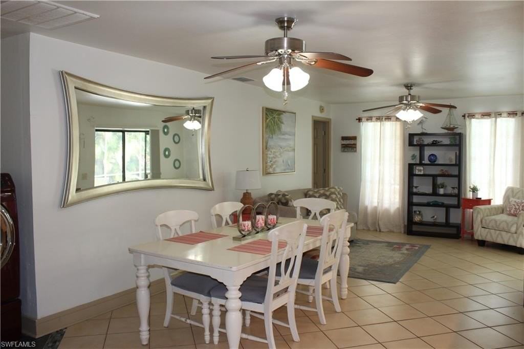 1025 Ne Van Loon Ln - Photo 5 of 21