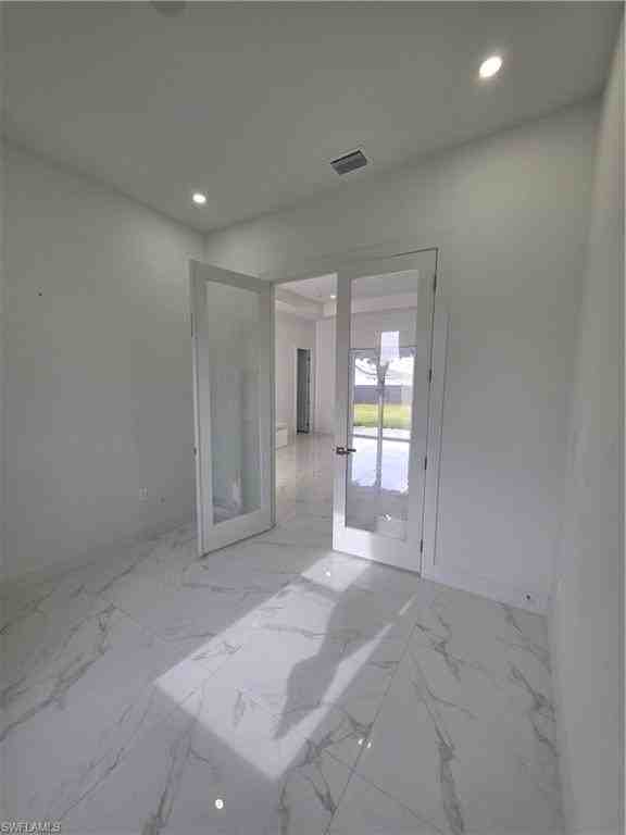 331 Nelson Rd N - Photo 5 of 29