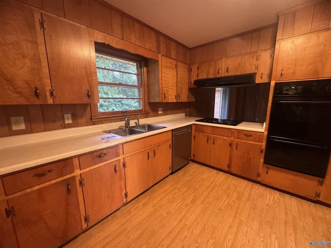 2103 Shannonhouse Rd Sw - Photo 7 of 30