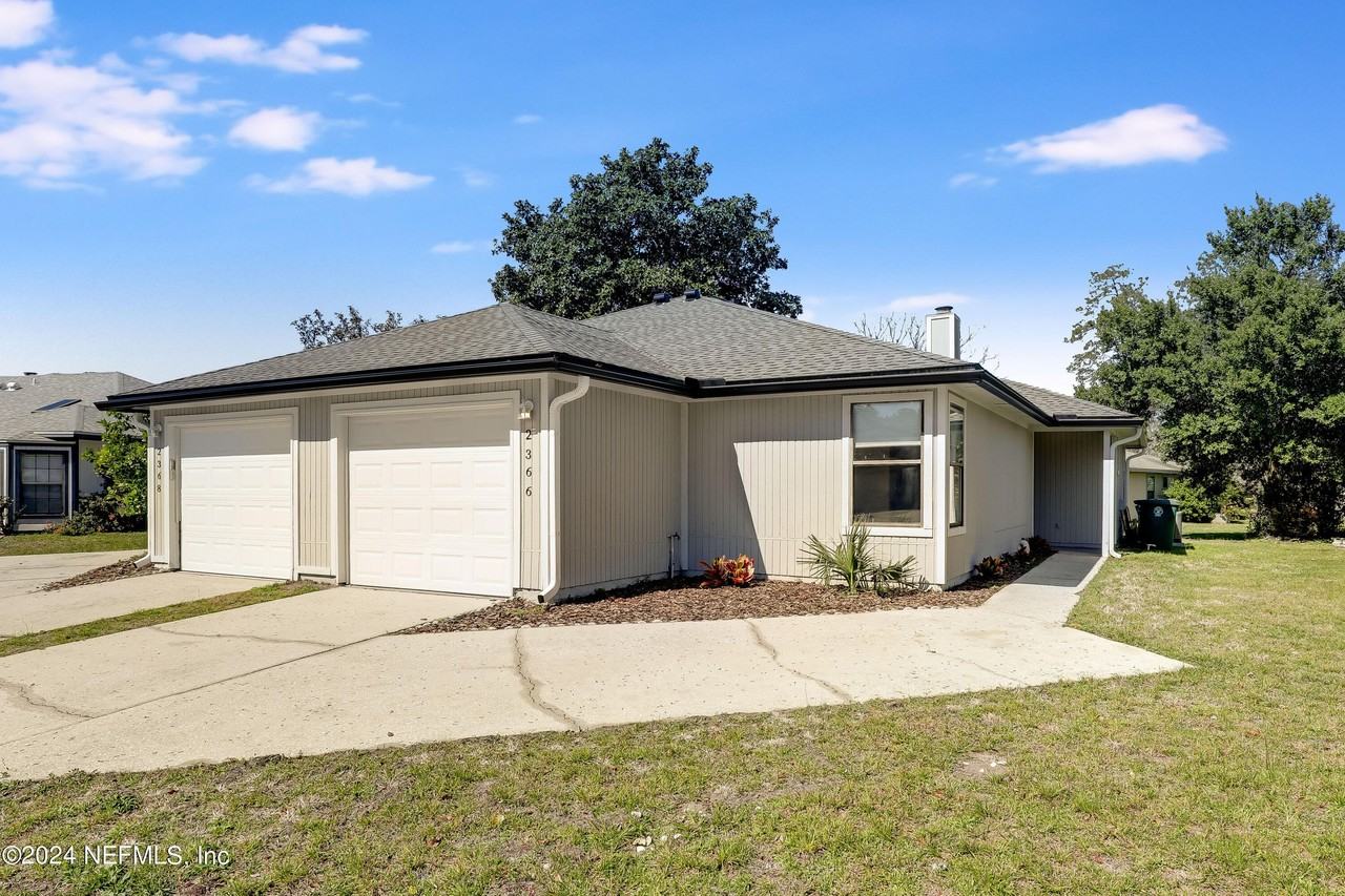 2366 Bitternut Way