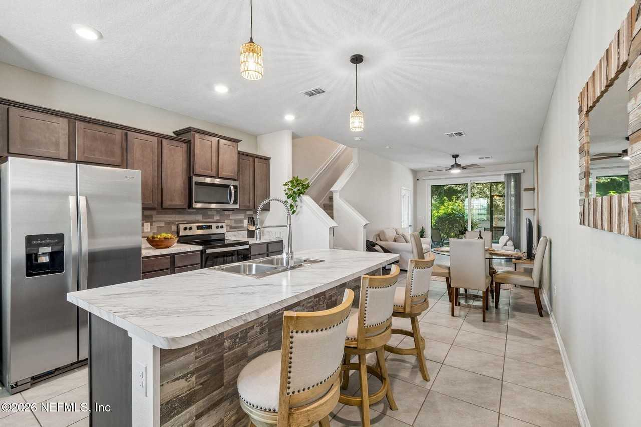 3954 Oak Mill Rd - Photo 6 of 50