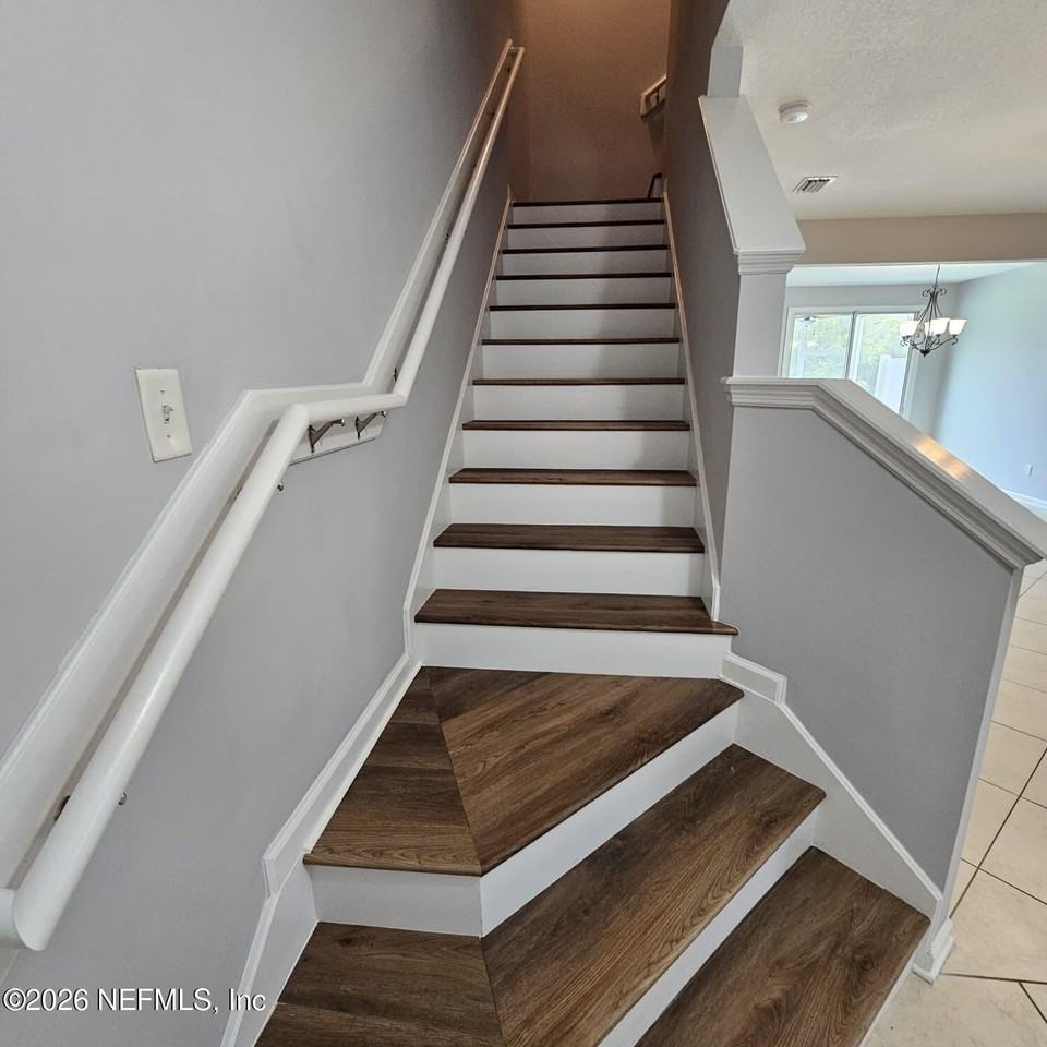 607 Reese Ave - Photo 3 of 44