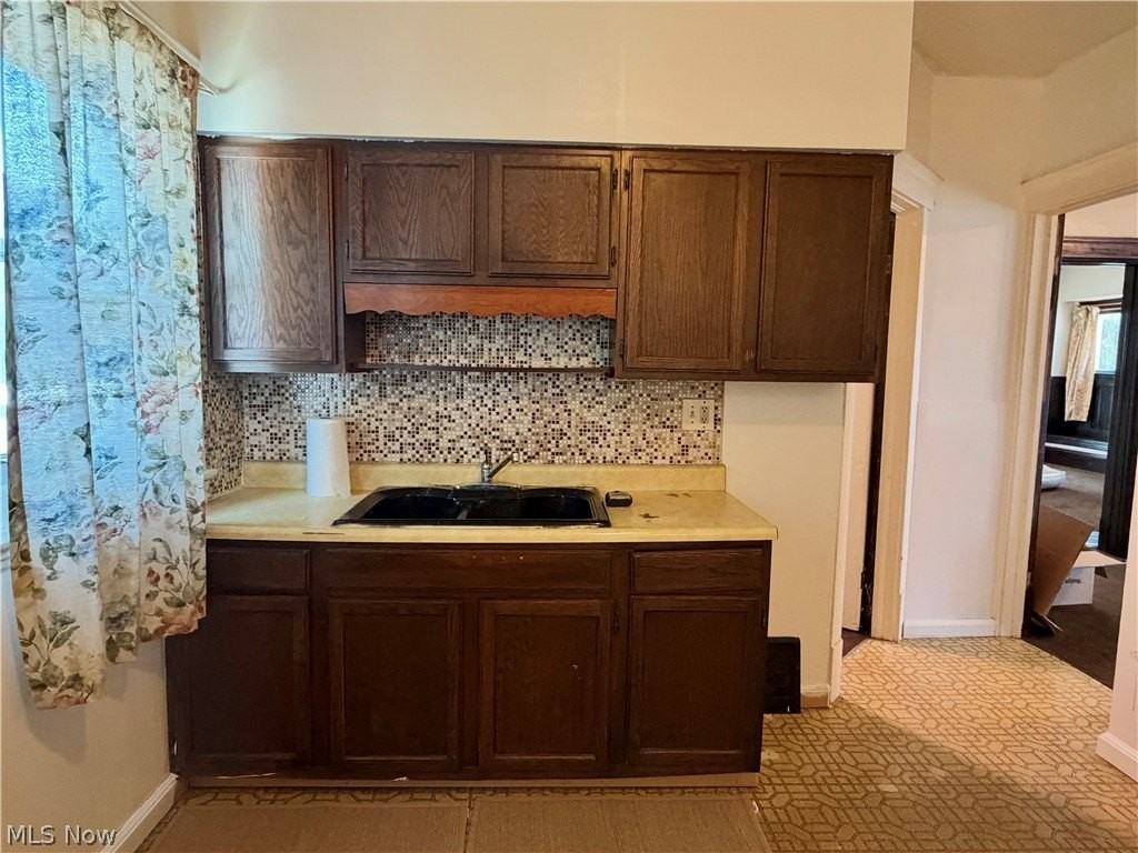 3435 Fulton Rd - Photo 4 of 25