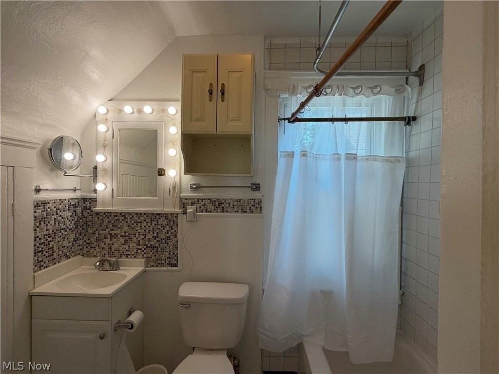 3435 Fulton Rd - Photo 6 of 25