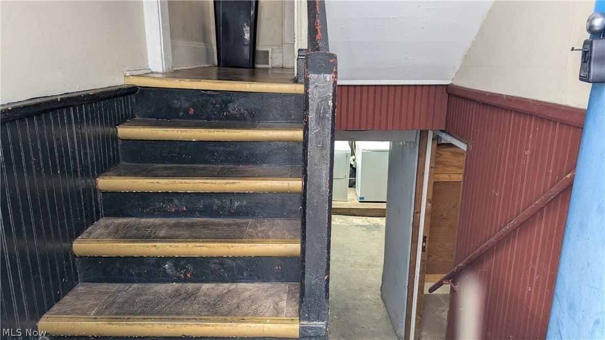 826 Michigan Ave - Photo 4 of 24