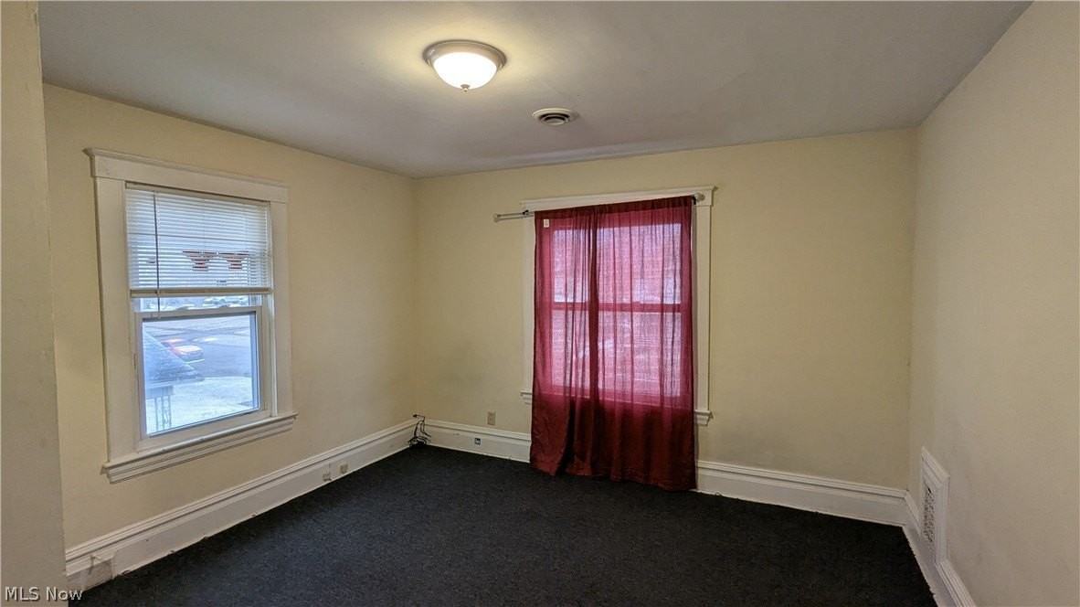 826 Michigan Ave - Photo 7 of 24