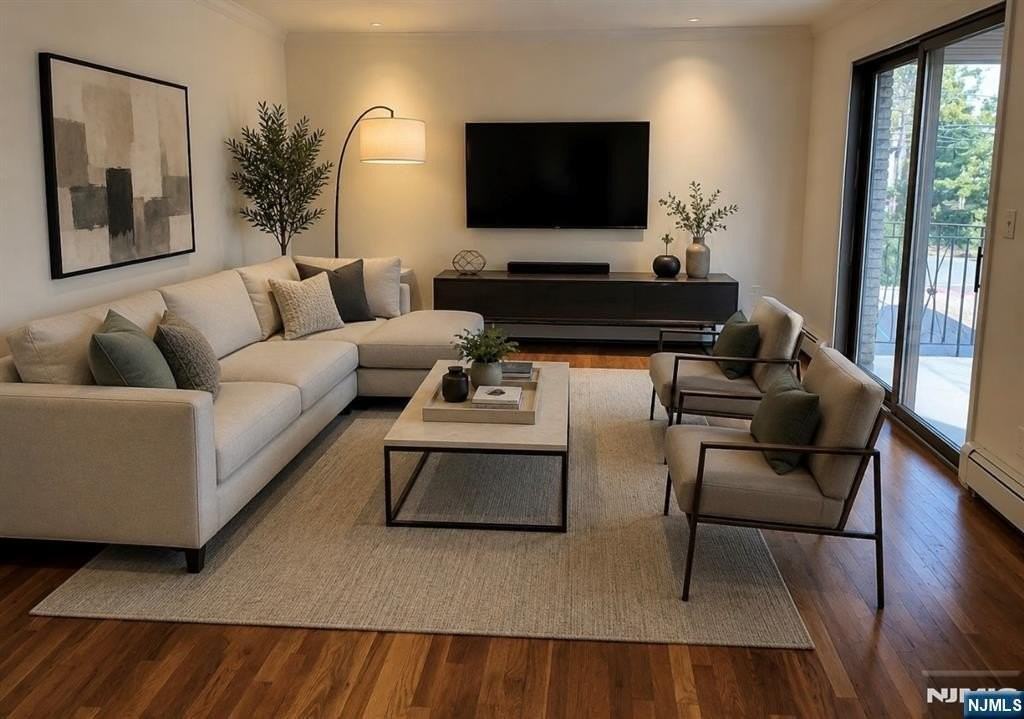 407 Jane St #2