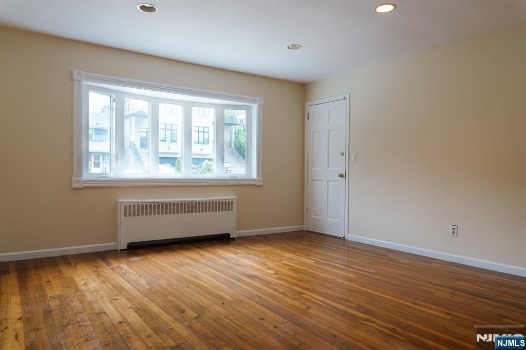 218 E Brinkerhoff Ave - Photo 5 of 21