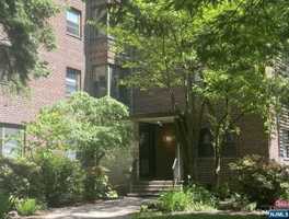 featured image of 3060 Edwin Ave #1A