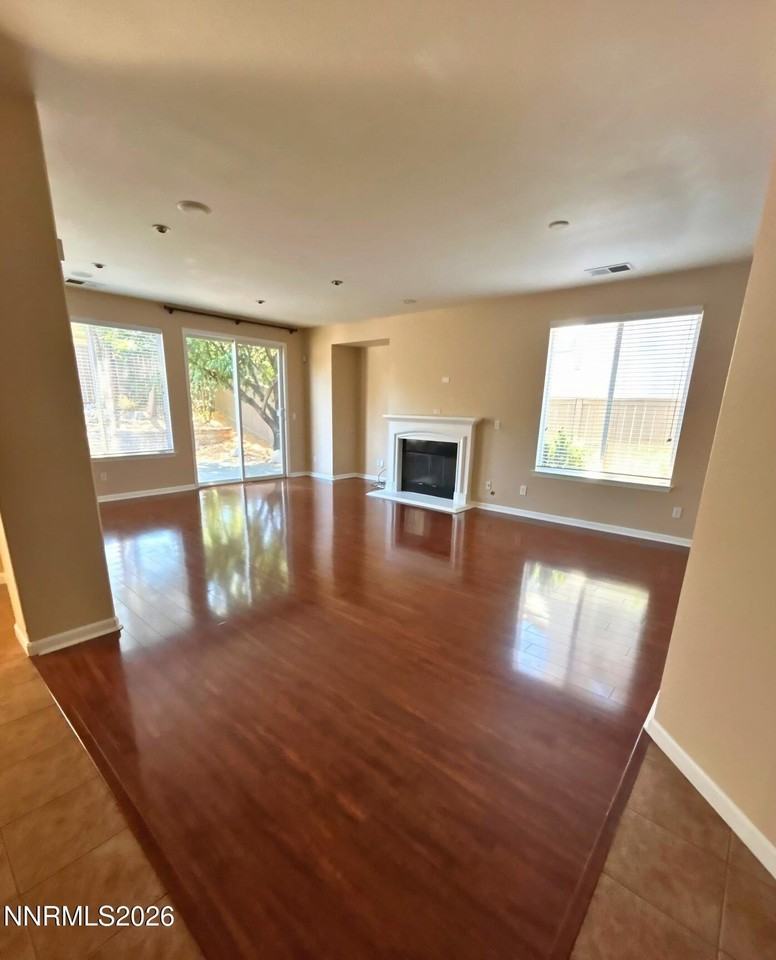 530 Beckfield Ct - Photo 2 of 3
