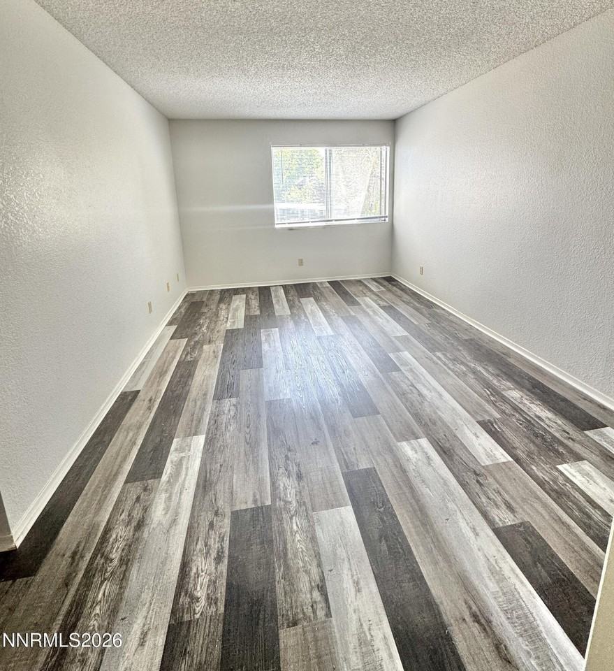 2519 Sunny Slope Dr #5 - Photo 7 of 10