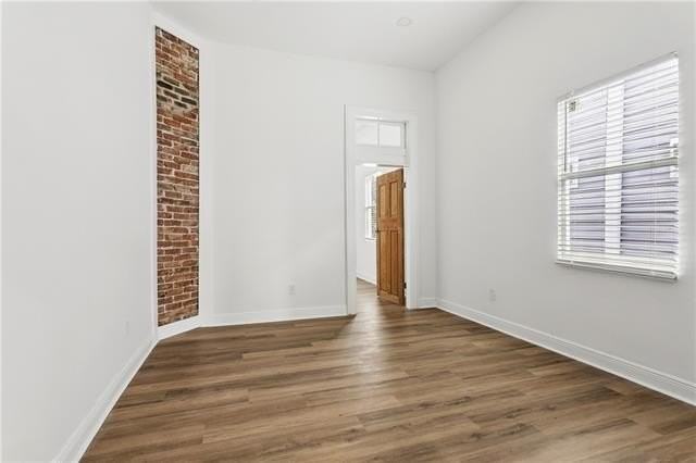 1537 Louisa St - Photo 7 of 11