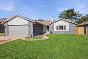 1906 N Eucalyptus Ct - Photo 1 of 1