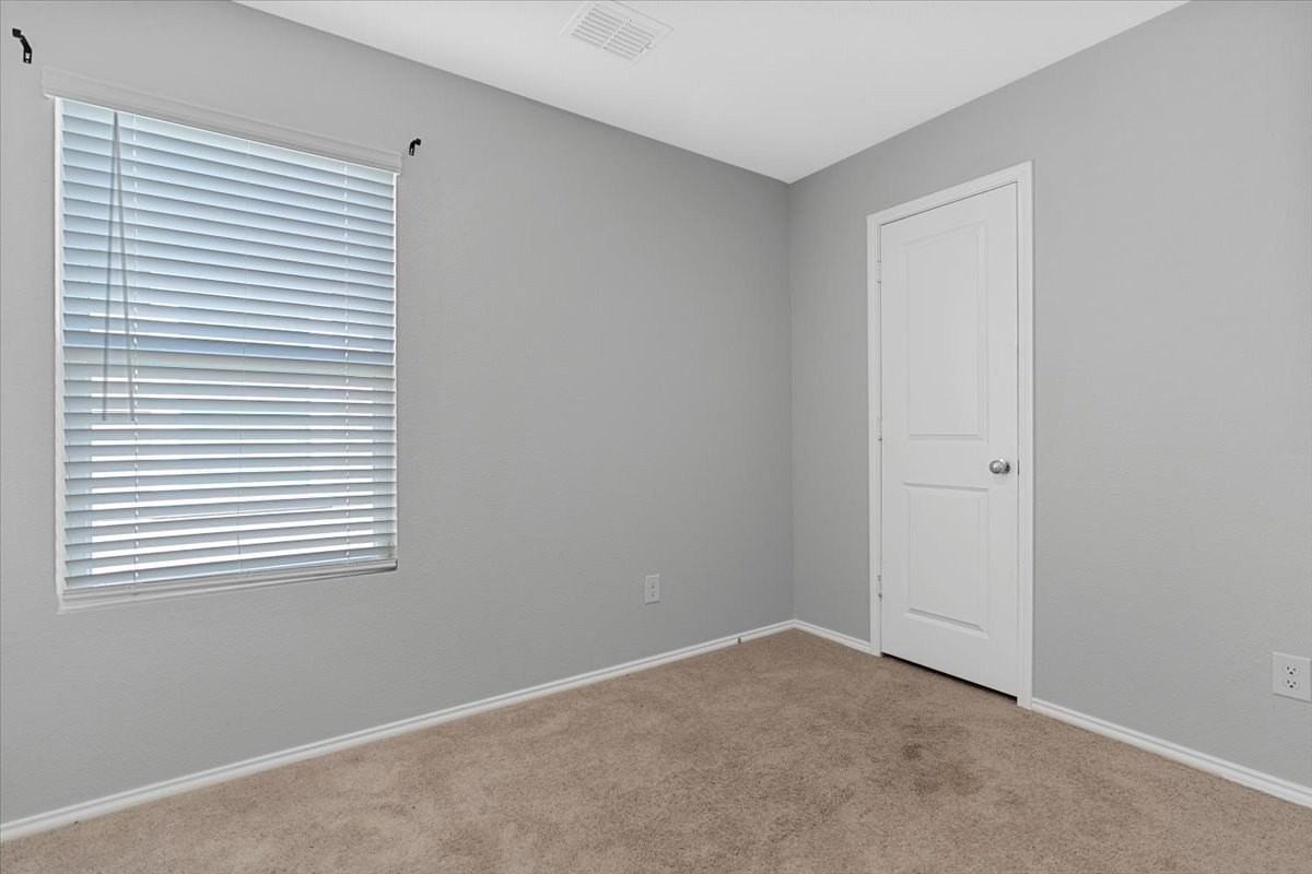 8730 Texas Risinger Dr - Photo 6 of 19