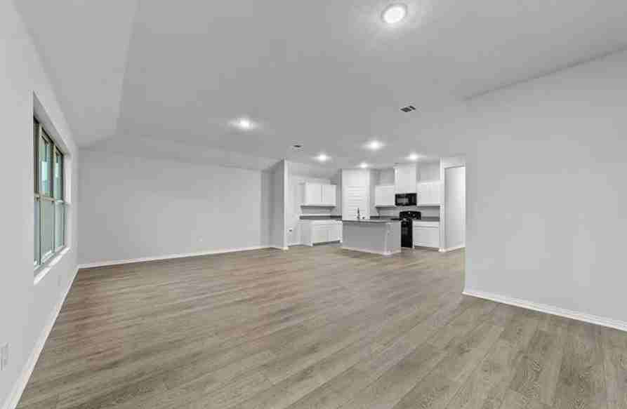 3509 Foxhound Ln - Photo 5 of 19