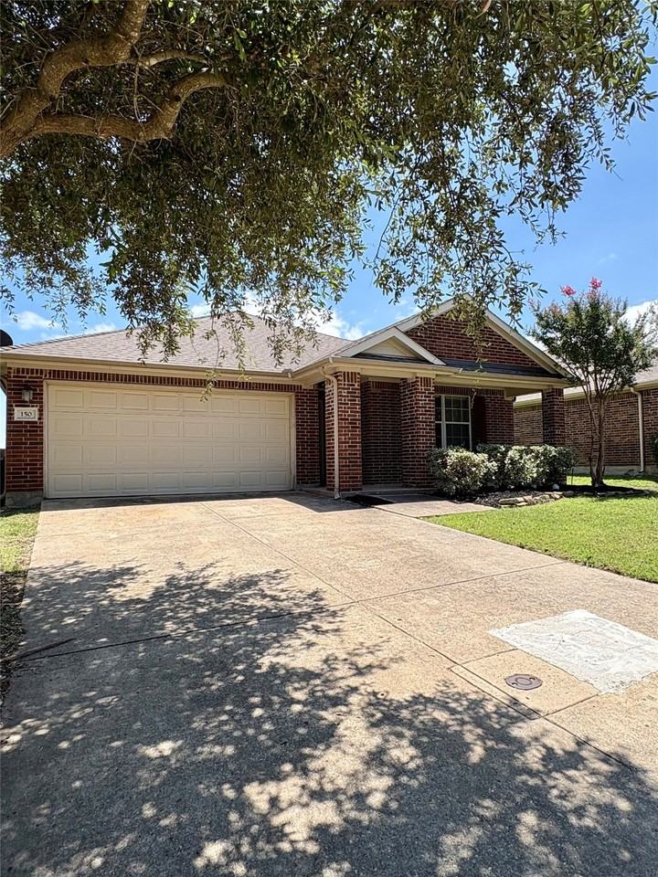 150 Briar Grove Dr - Photo 3 of 37